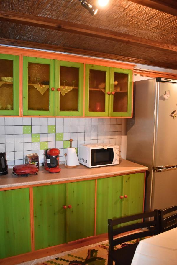 Lila'S Guest House Mikrósz Prínosz Kültér fotó